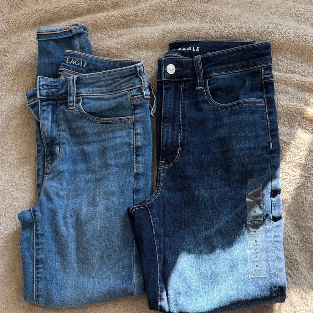 American Eagle Outfitters Dark and Light Blue Skinny Jeans